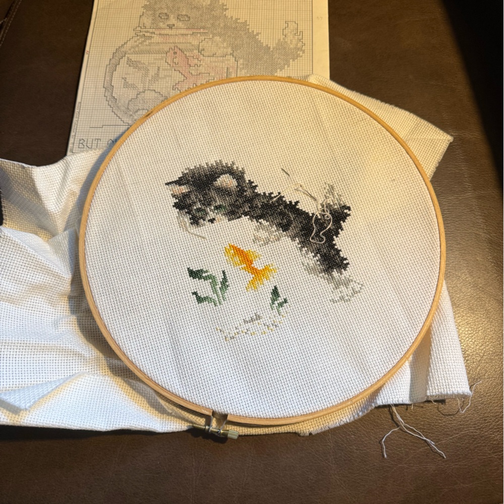 Collection Cat Embroidery Pattern Book - Picture 3 of 16